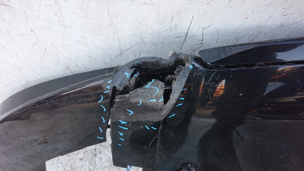 фото №3, Range rover velar dynamic спойлер бампер передний