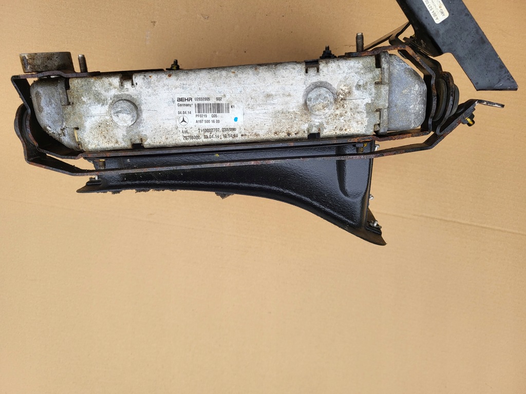 фото №11, Радиатор масла mercedes sls c197 amg a1975001600