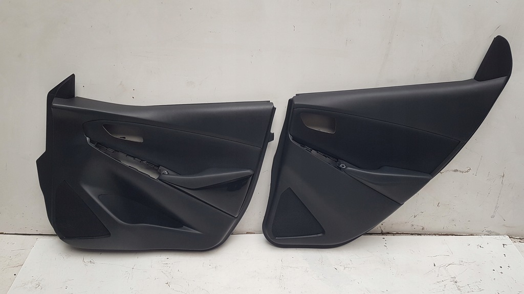 фото №1, Обивка обшивка дверь перед задняя mazda 2 dj