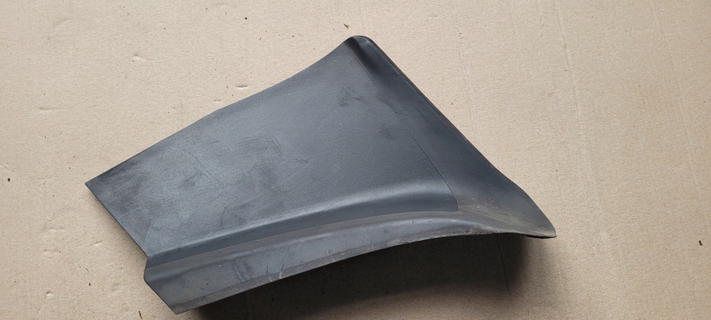 фото №1, S7 4g a7 захист накладка лампи лівий задня 4g8945255