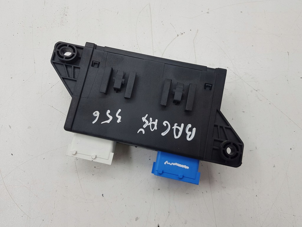 фото №1, Citroen c4 grand picasso 2014 модуль крышки багажника 9800162780