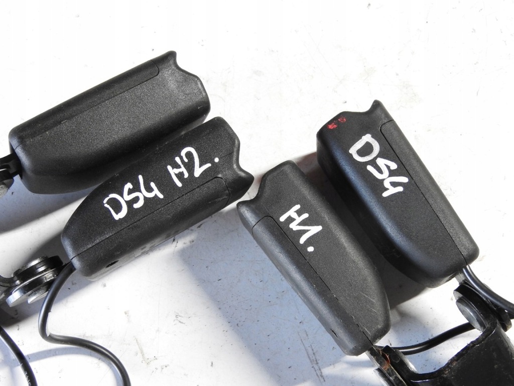 фото №15, Citroen ds4 11-15 кліпса поперечина задня 96737609xt