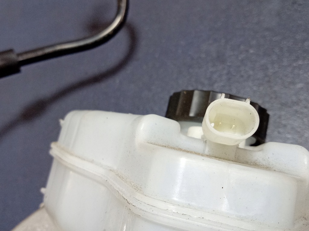 Cls w257 400d підсилювач гальм гальмівні a2134300530 в Україні