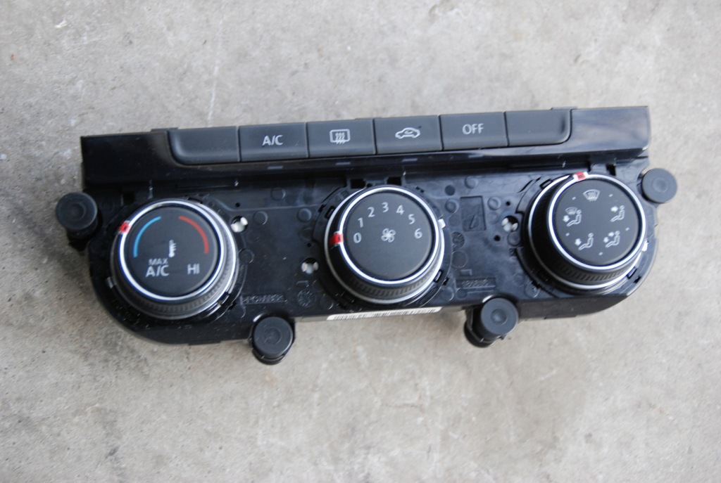 фото №1, Vw passat b8 панель обдув кондиционера 5g0907426t