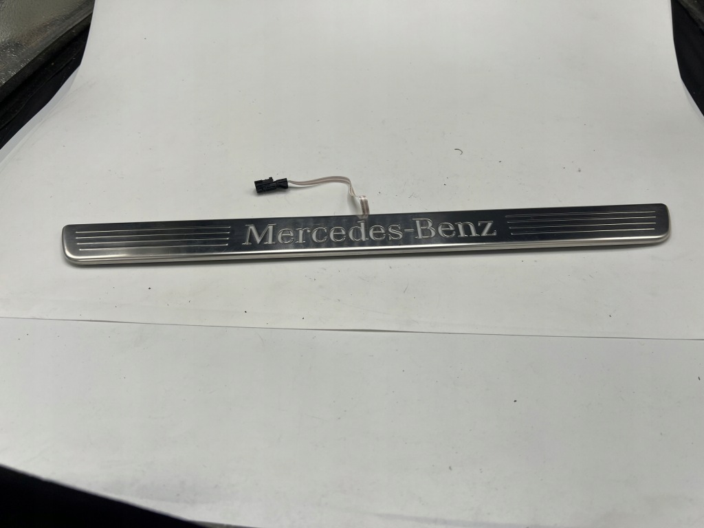 Купити Mercedes a-klasa w177 молдинг накладка поріг a1776801105