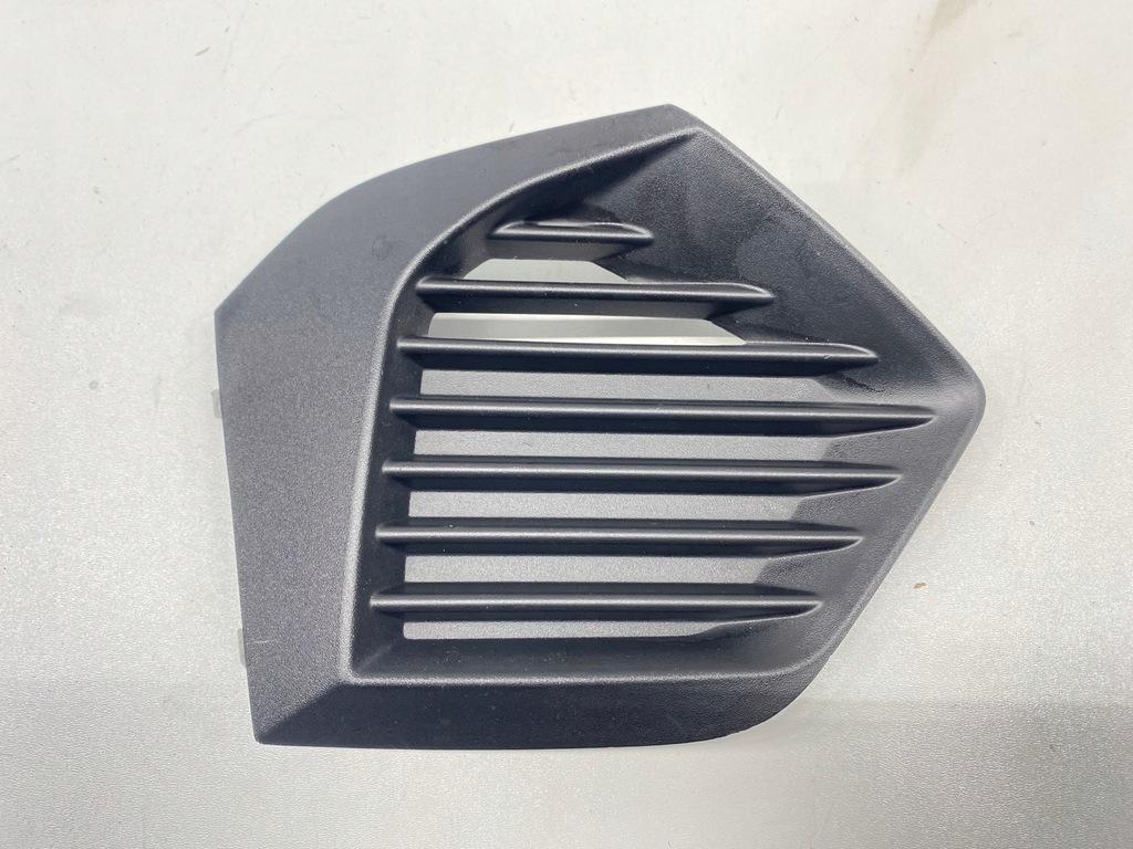 фото №1, Решётка радиатора решётка бампера левая peugeot 2008 ii 2019-