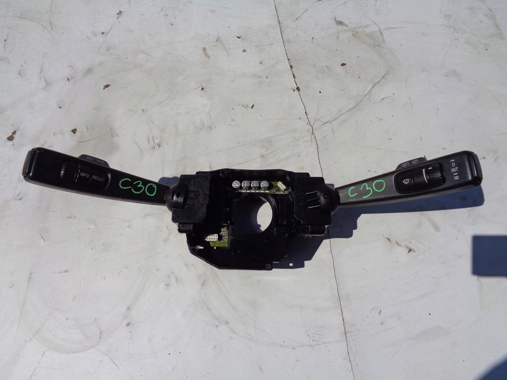 фото №1, Перемикач комбінований p30772253 volvo c30