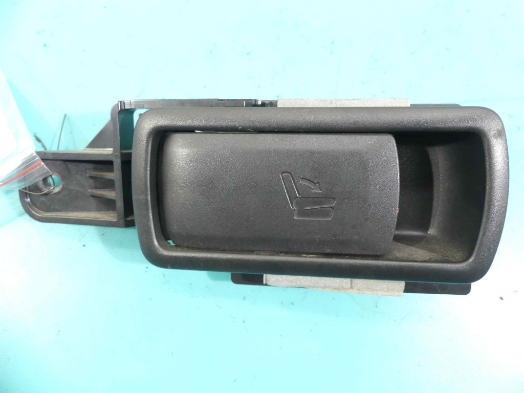 Купить Ручка внутренняя задний левая toyota rav4 3 05- 72054-42020