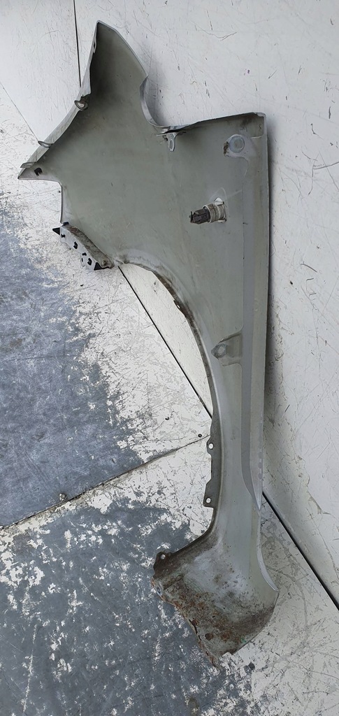 фото №11, Mitsubishi colt cz3 09- vi 5d lift крыло правый перед передний