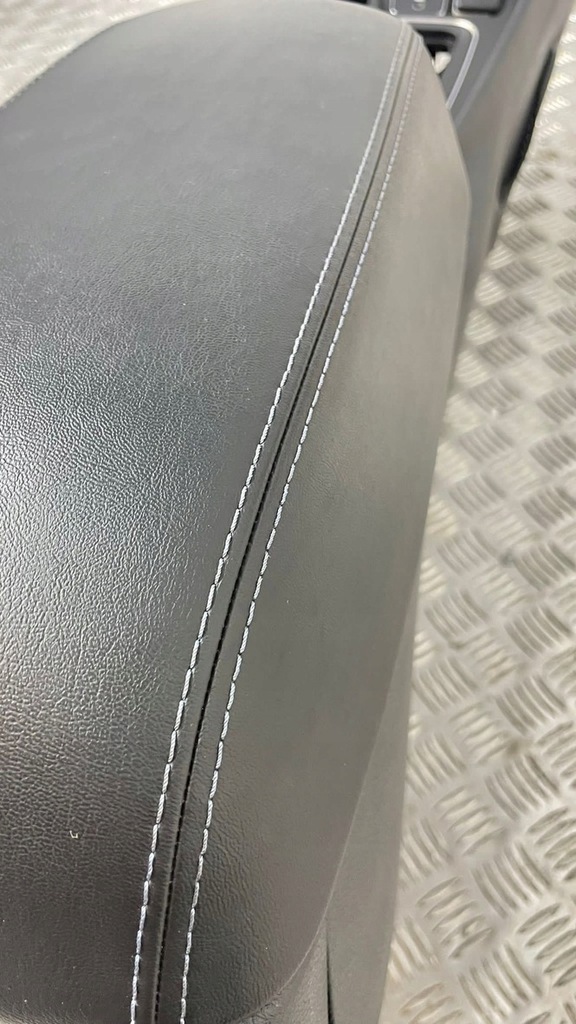 фото №5, Тунель підлокітник jeep cherokee kl 2019-