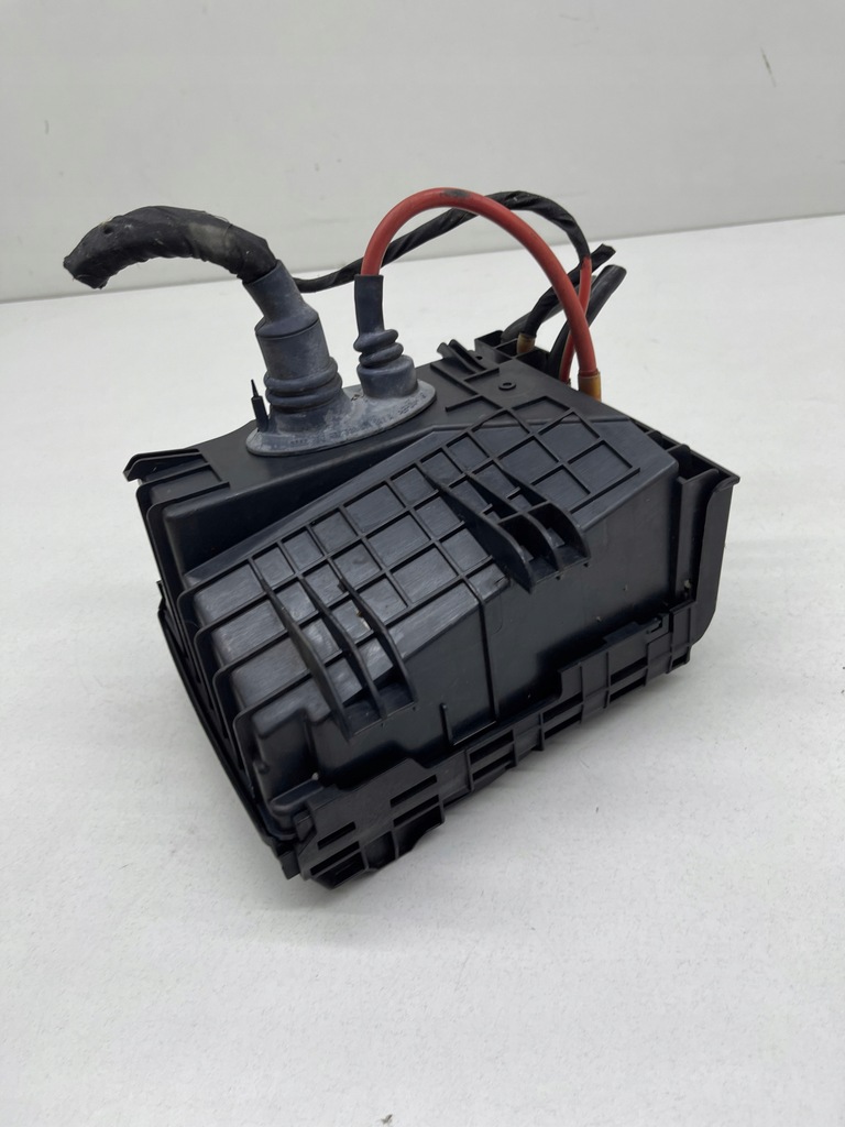 фото №7, Audi tt 8j 2.0 tfsi коробка запобіжників комплектна!