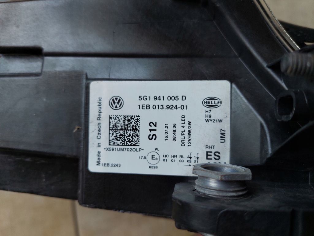 фото №6, Ліва лампа - звичайна - led - vw golf vii - lift