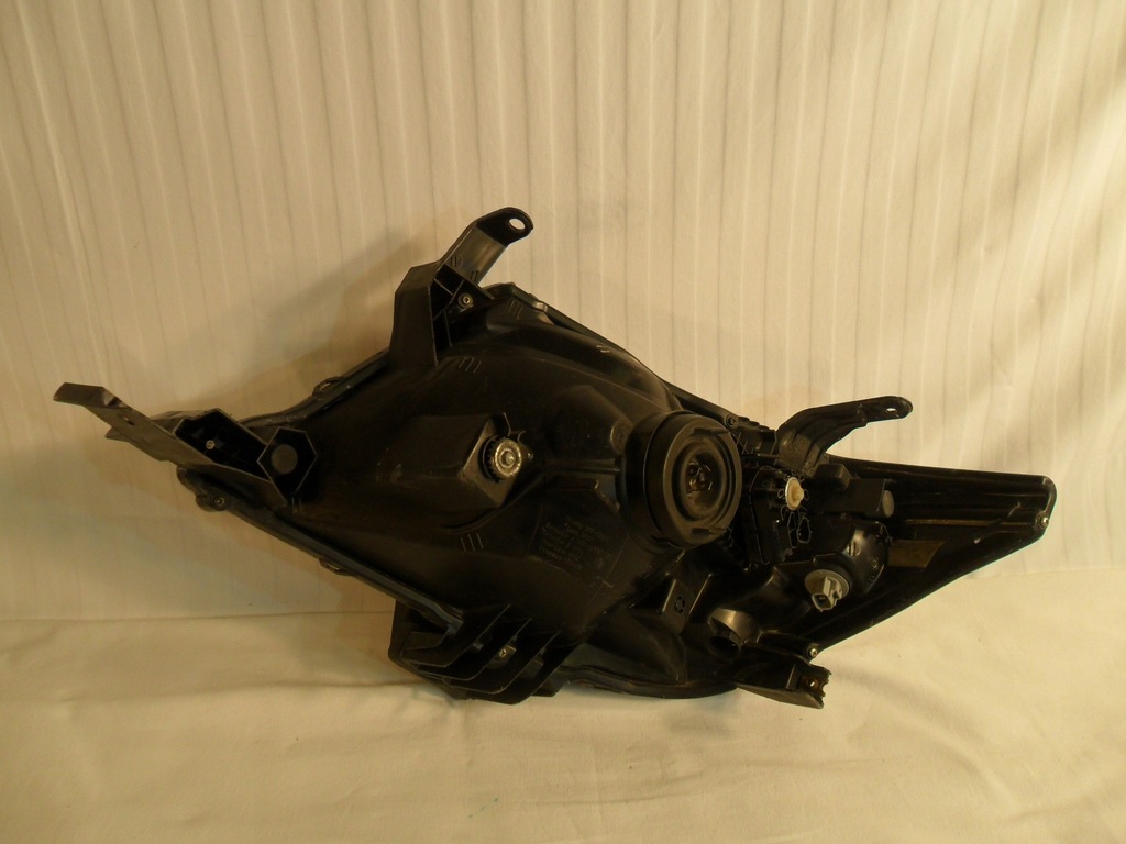 фото №11, Лампа правий перед eu toyota hilux lift 2011-2015 81110-0k440 оригінал