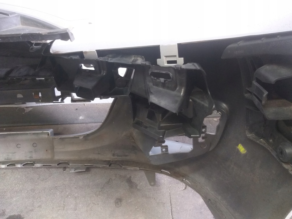 фото №8, Бампер перед peugeot 207 lift 09-12