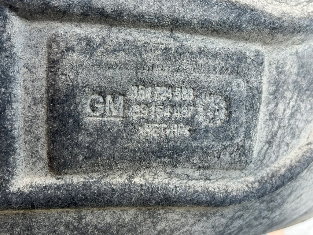 Купить Подкрылок задние левая 39154487 оригинал opel insignia b 17-