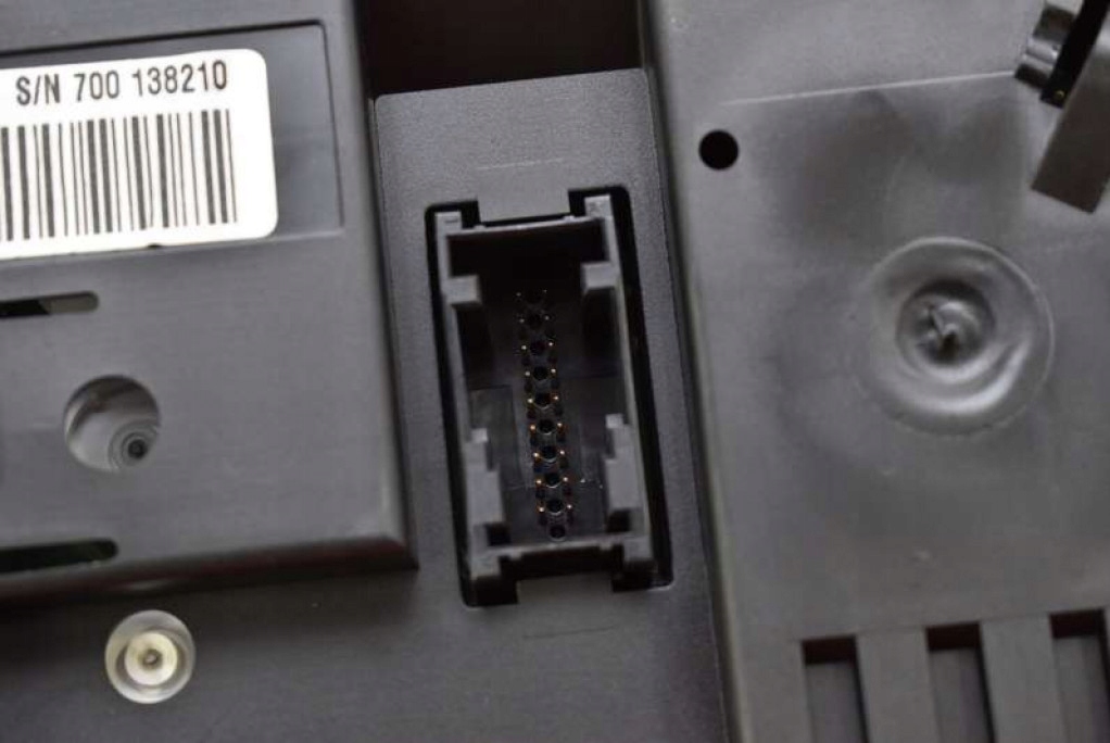 Счетчик приборы автоматическая коробка передач америка 9284266 bmw x1 e84 3.0i 305 km xdrive рестайлинг  12-15 Киев