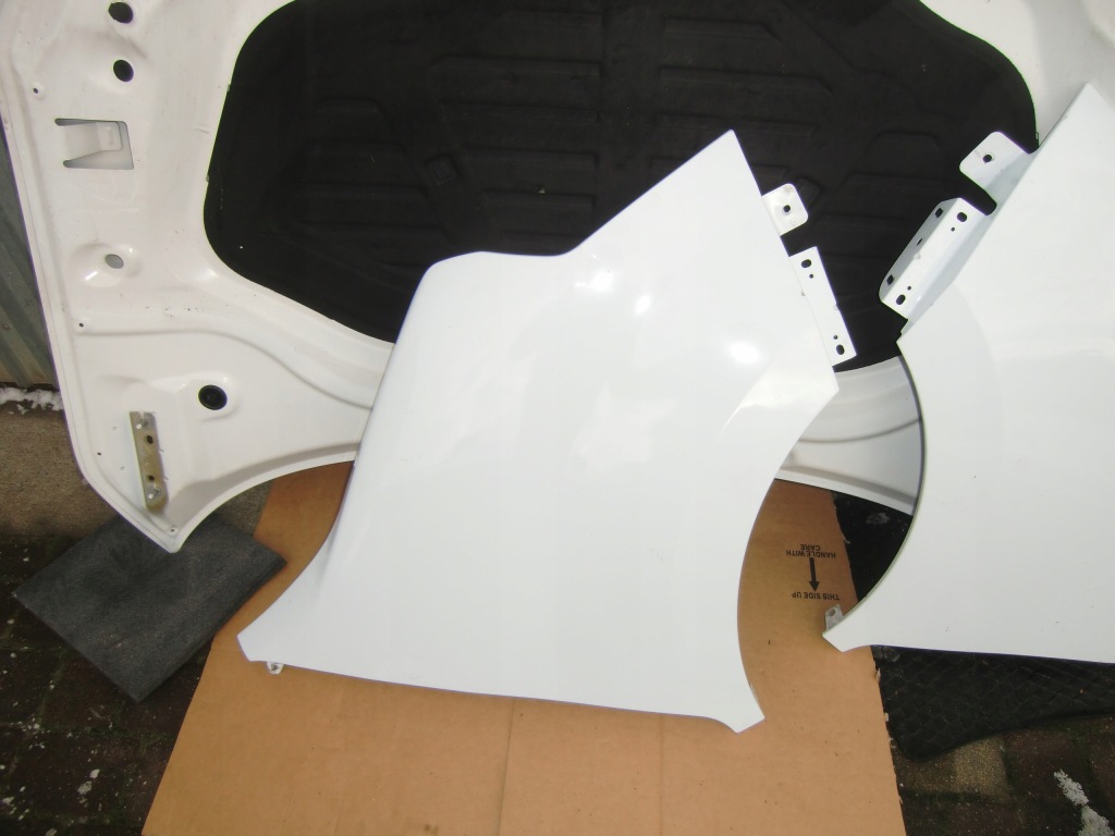 фото №1, Крила правий nissan nv400