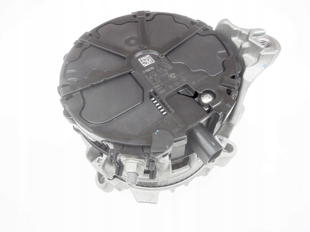 фото №10, Генератор bmw 7 g11 3.0d 8571358