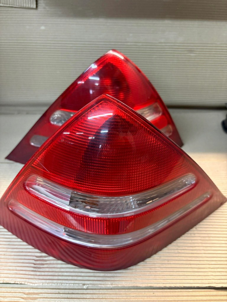 фото №1, Mercedes slk r170 lift лампа права задня задня a1708201064