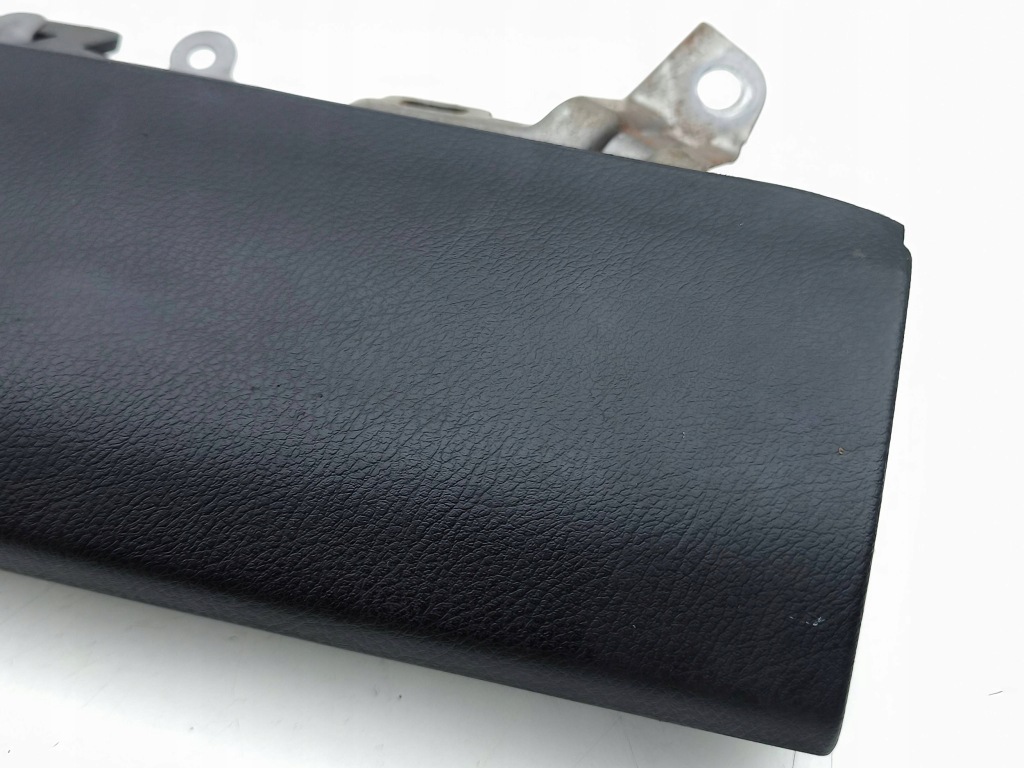 фото №6, Lexus ct 200h 2012 подушка коленная a5h312640598