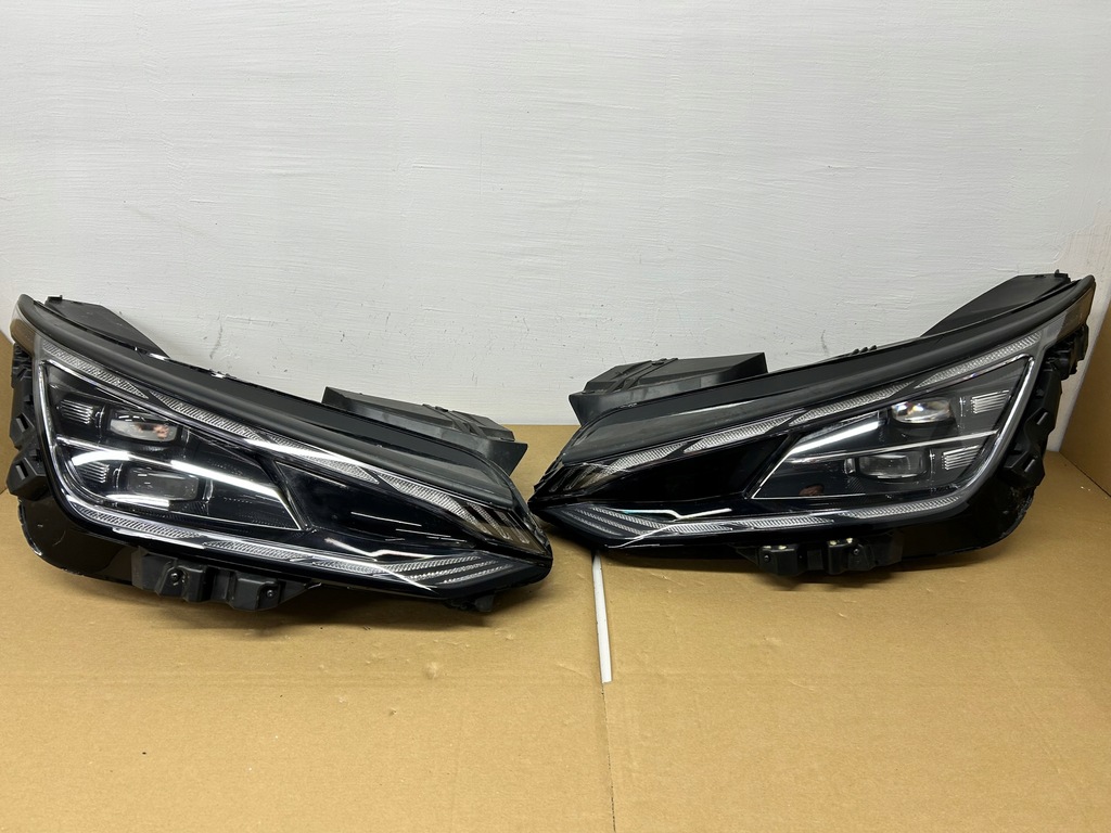 фото №1, Лампи ліва права kia ev6 ev-6 full led