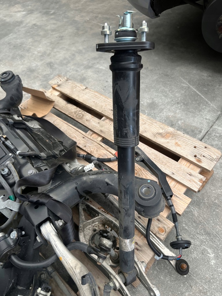 Lexus rc-f rcf 5.0 поворотный кулак рычаг приводной вал мост амортизатор комплект с Разборки