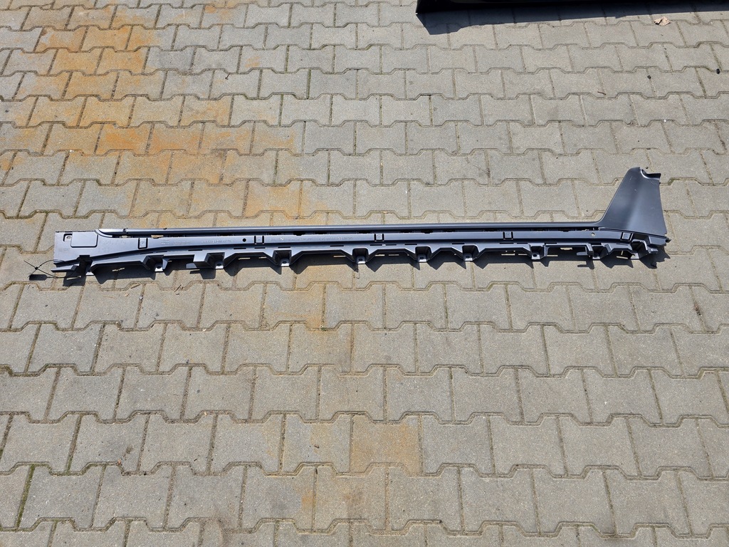 фото №1, Молдинг поріг права bmw 4 g26 7490700