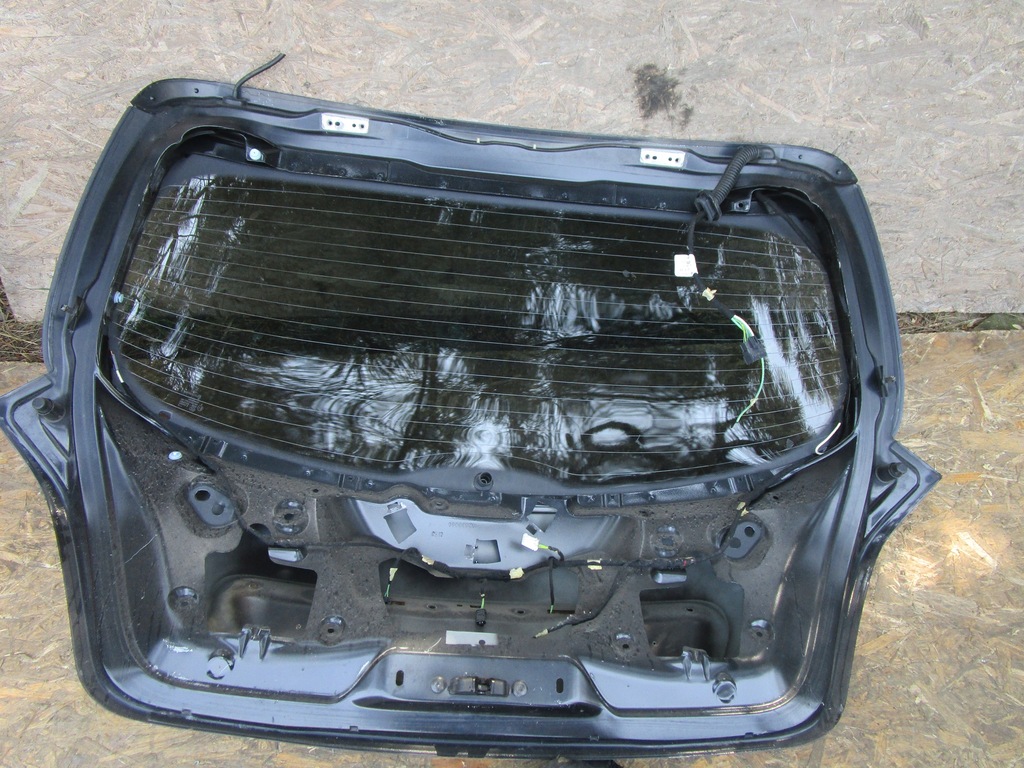 фото №8, Кришка багажника задня peugeot 207 h-b