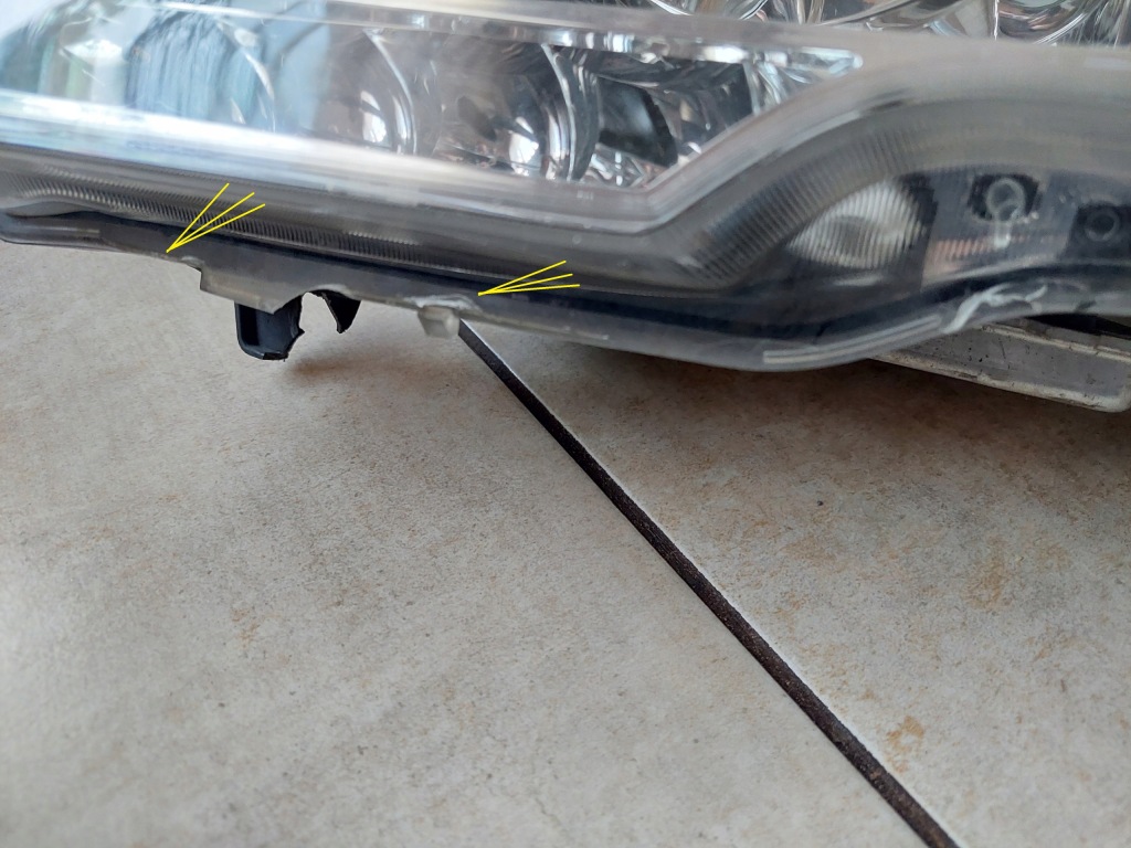 фото №6, Лампа левая - bi-xenon - led - mercedes vito w639 - lift