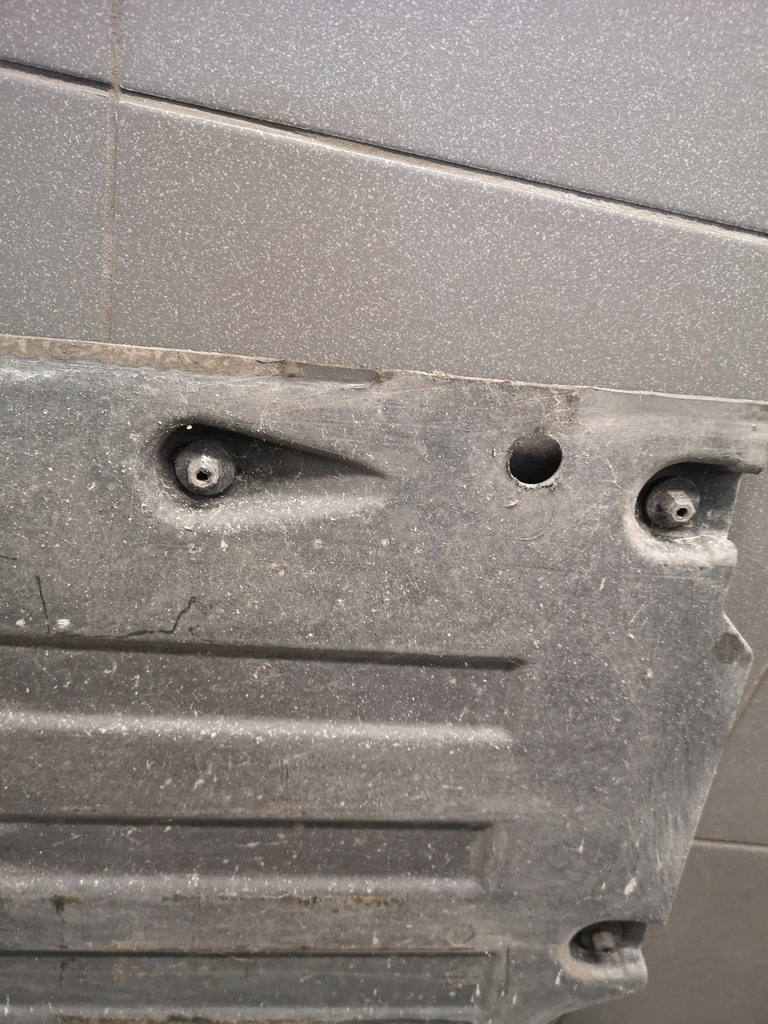 фото №14, Защита подвеска левая audi a8 d3 4e0825205d