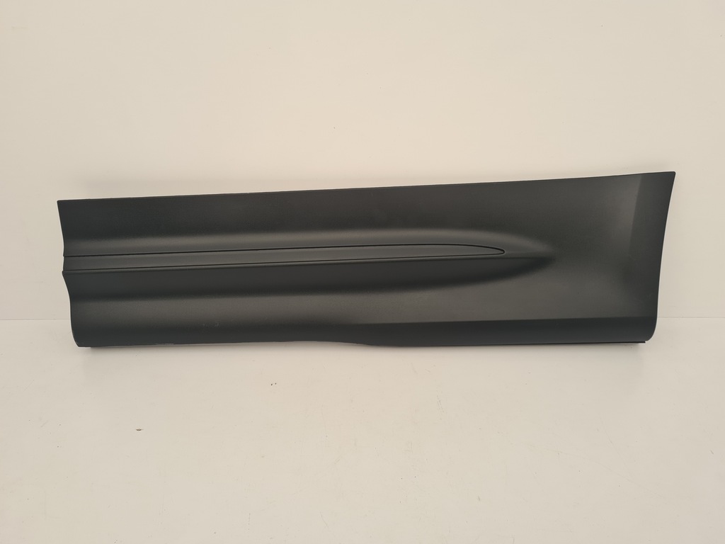 фото №1, Молдинг дверь левый задняя mercedes glb w247 a2477370600