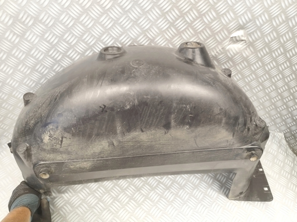 фото №3, Підкрилок задні праве задня правий renault trafic iii