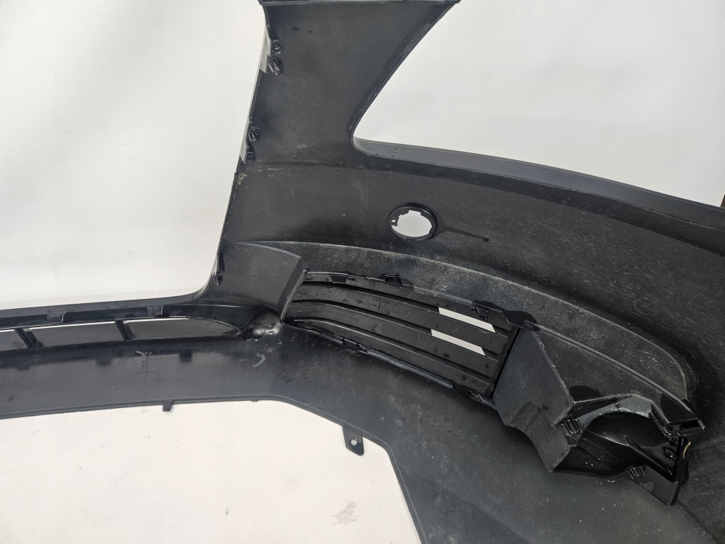 Audi a4 b8 2007 - 2011 бампер перед 8k0807437 Оригинал