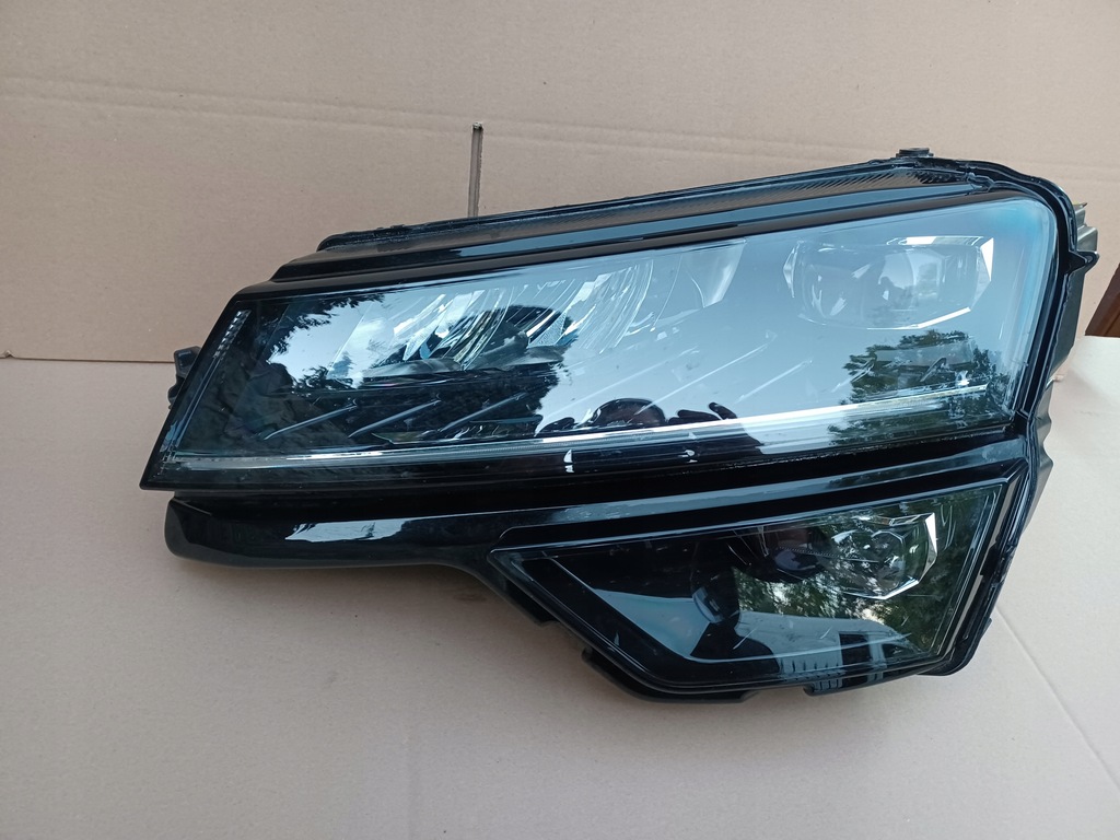 фото №15, Karoq лампа левая 57b941015d оригинал europa