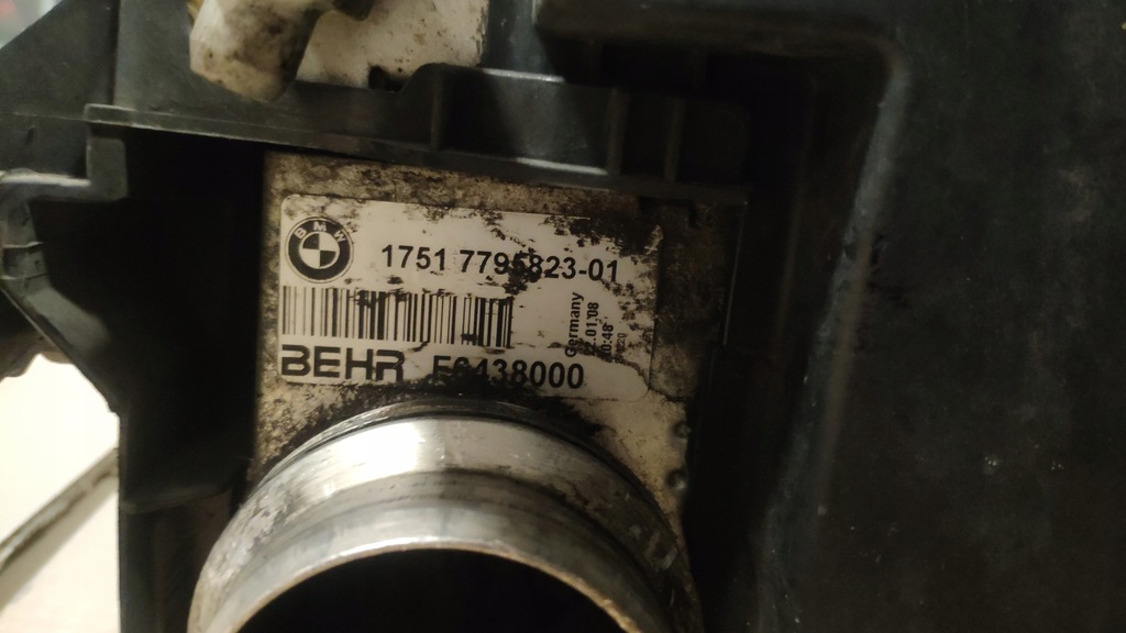 фото №10, Bmw e60 комплект радиатор вентилятор 525d 530d