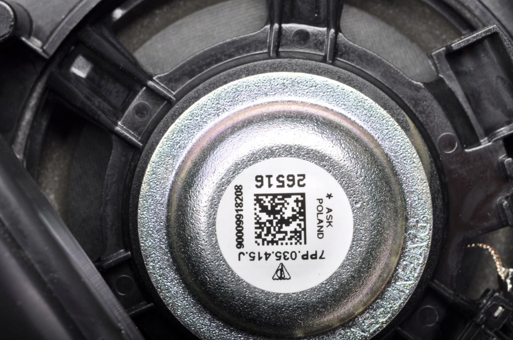 Porsche 718 cayman 982 бардачок боковой правая  задний 981555735 Оригинал