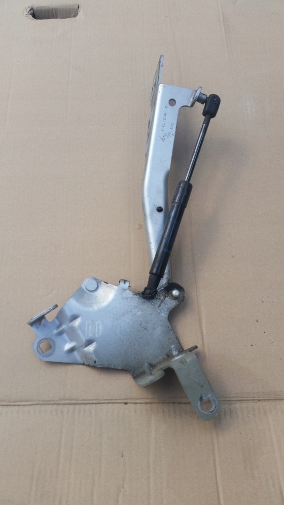 фото №1, Scenic iii 3 петля капот p/l 654010004r