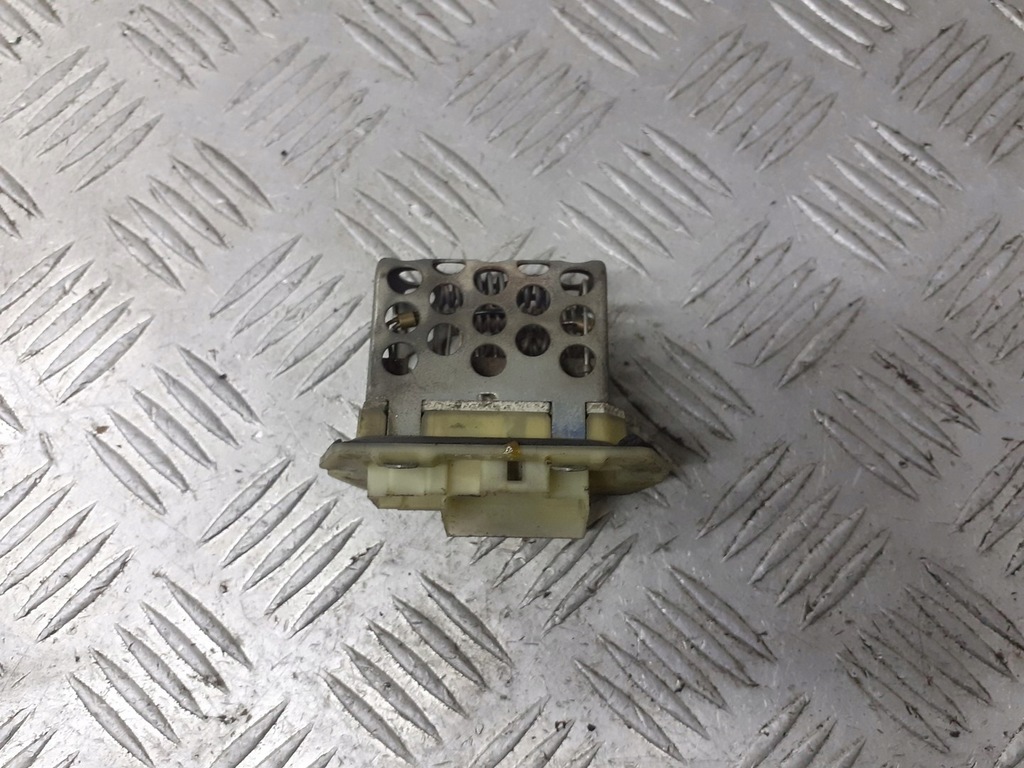 фото №1, Резистор резистор вентилятор grand voyager iv