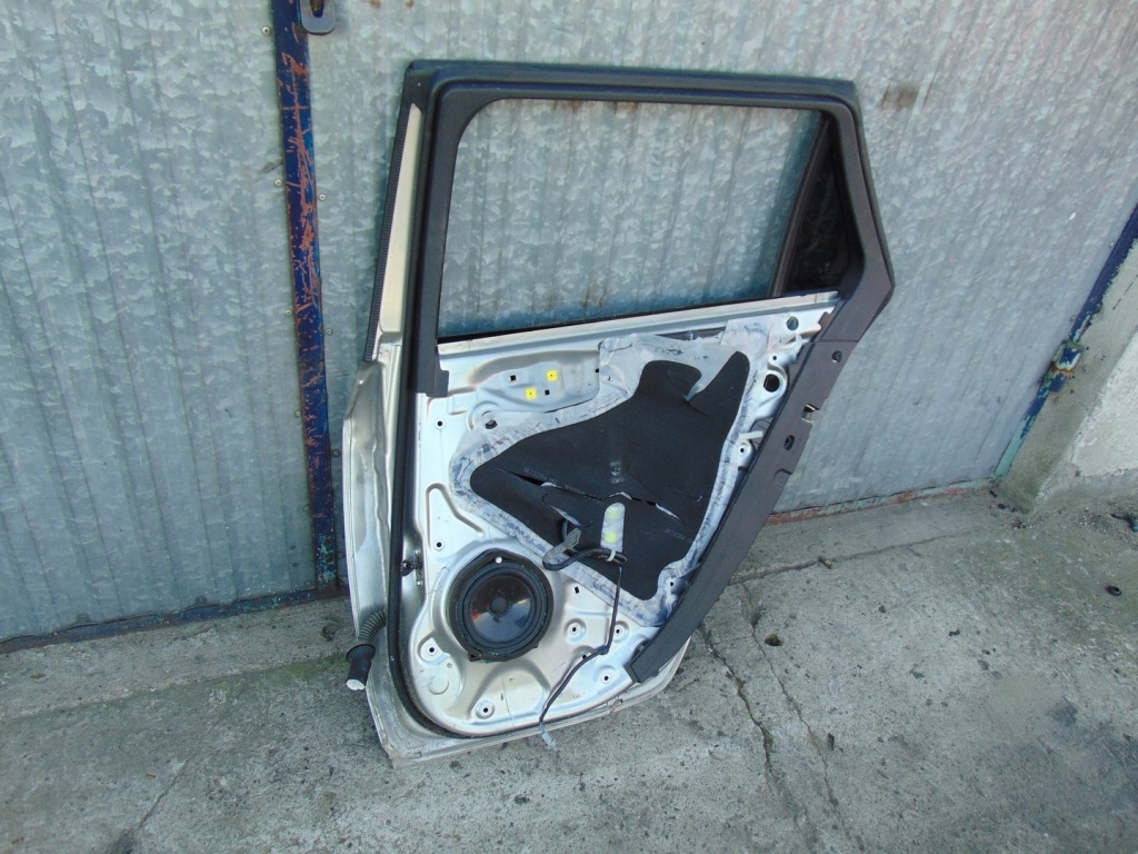 фото №15, Дверь правое задняя honda accord viii kombi nh743m