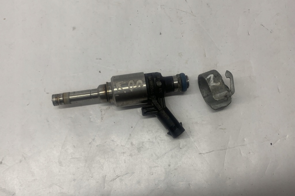 фото №7, Инжектор vw golf vi 5k1 06h906036g 2.0l бензиновый 147kw 2011