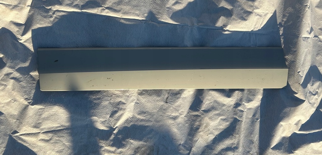 фото №1, Vw t-roc r line 2ga молдинг дверь левый перед la7a