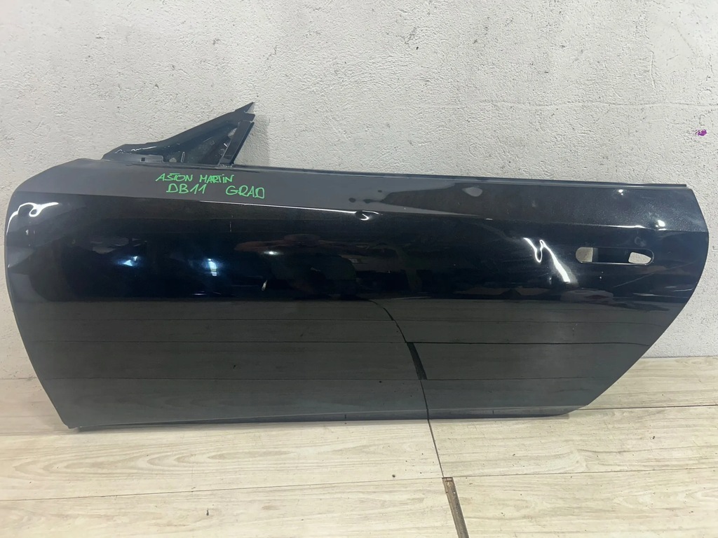 фото №1, Aston martin db11 дверь левая