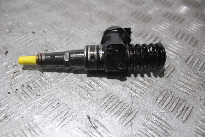 фото №1, Насос-форсунки насос-форсунка skoda octavia ii 1.9tdi