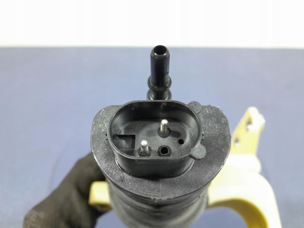 Bmw x5 g05 2.0d 231 km нагрівач фільтра пального 8587499 b47d20b Зі Шроту