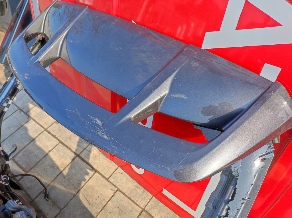 фото №4, Крышка багажника задняя задняя toyota chr ---