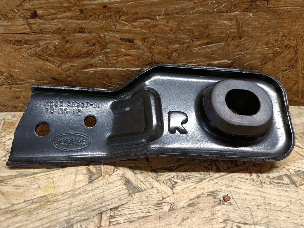 фото №1, Jaguar f-pace кронштейн кронштейн радіатор правий