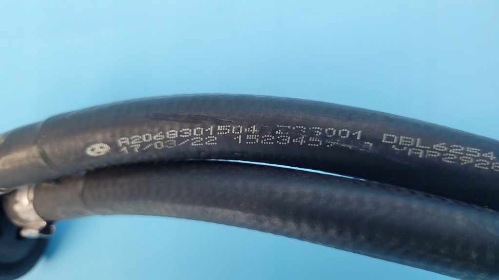 фото №14, Mercedes w206 22r шланг гибкий wąż wody a2068301504