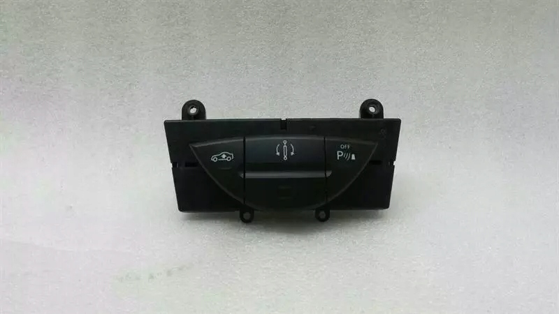 фото №1, Mercedes sl r230 кермо wheel switch a2308701710 mfl