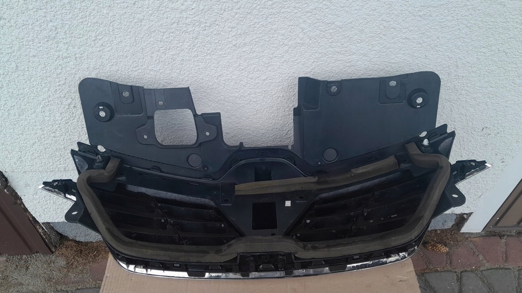 фото №10, Решітка радіатора решітка радіатора renault arkana bardzo гарний