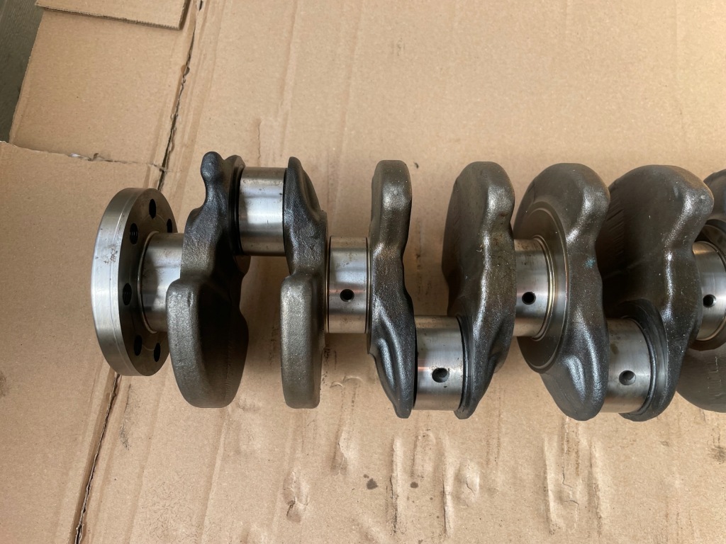 Wał коленчатый renault 1.6 dci r9m Доставка